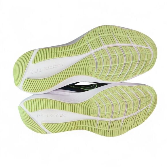 Nike Zoom Winflo 7 'Black Vapor Green' Running Shoes CJ0302-003 Women's 10 - Picture 8 of 11